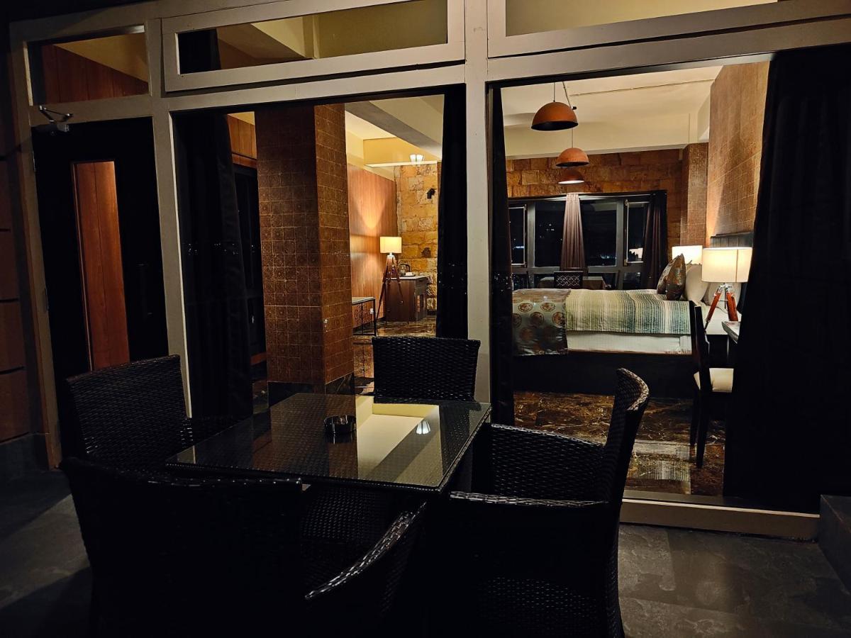 Hotel Acropolis Shillong Extérieur photo