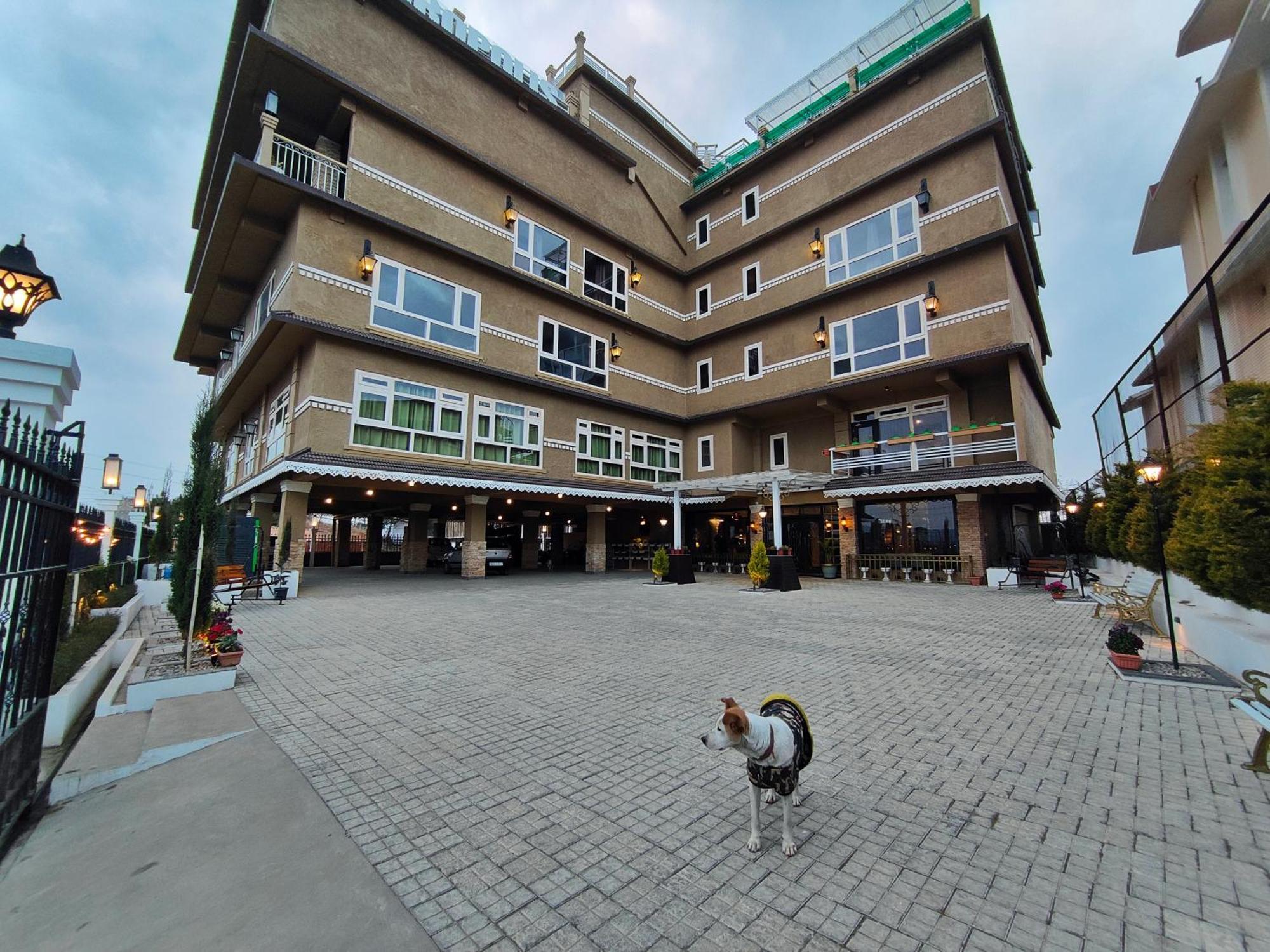 Hotel Acropolis Shillong Extérieur photo
