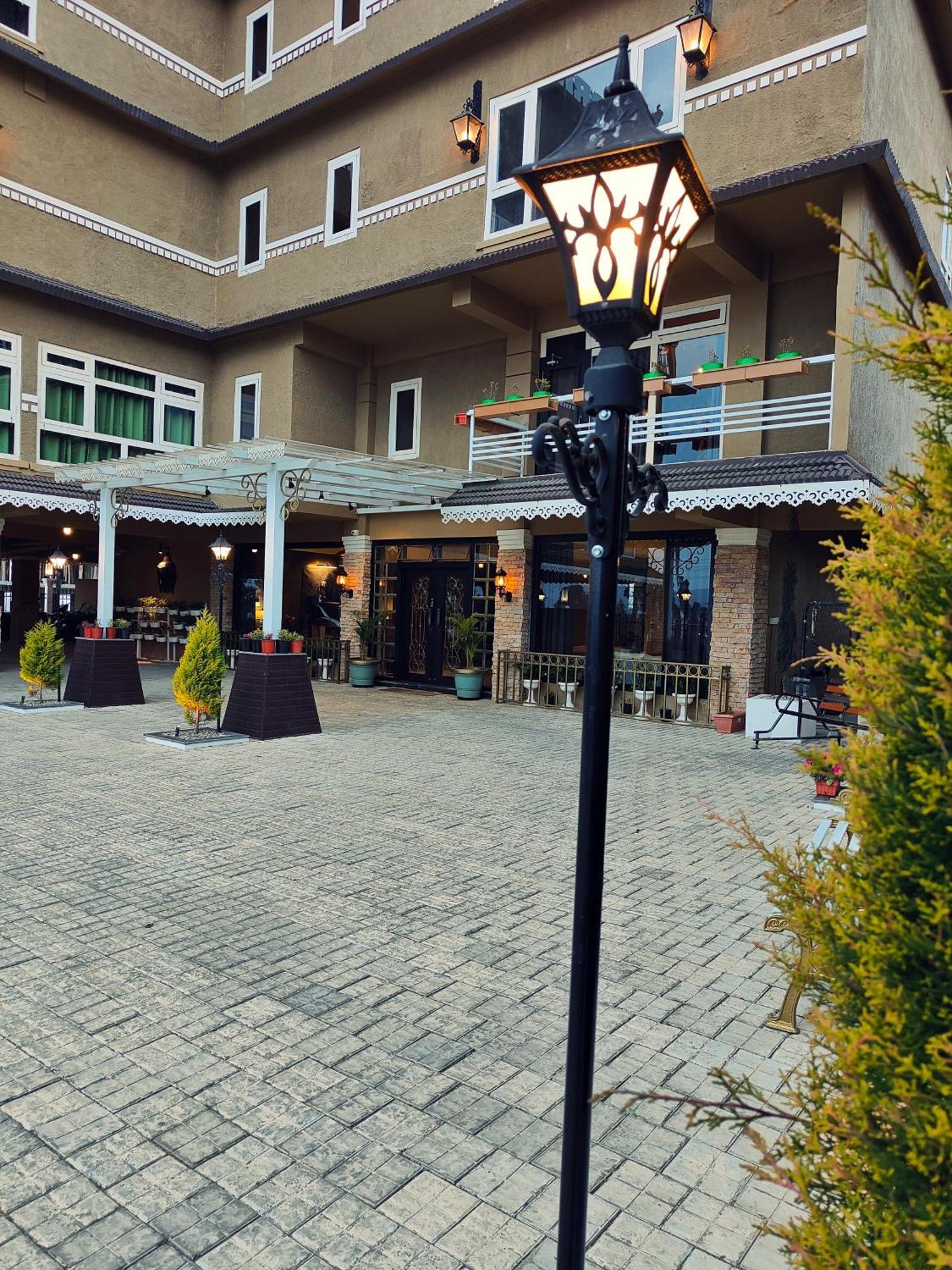 Hotel Acropolis Shillong Extérieur photo